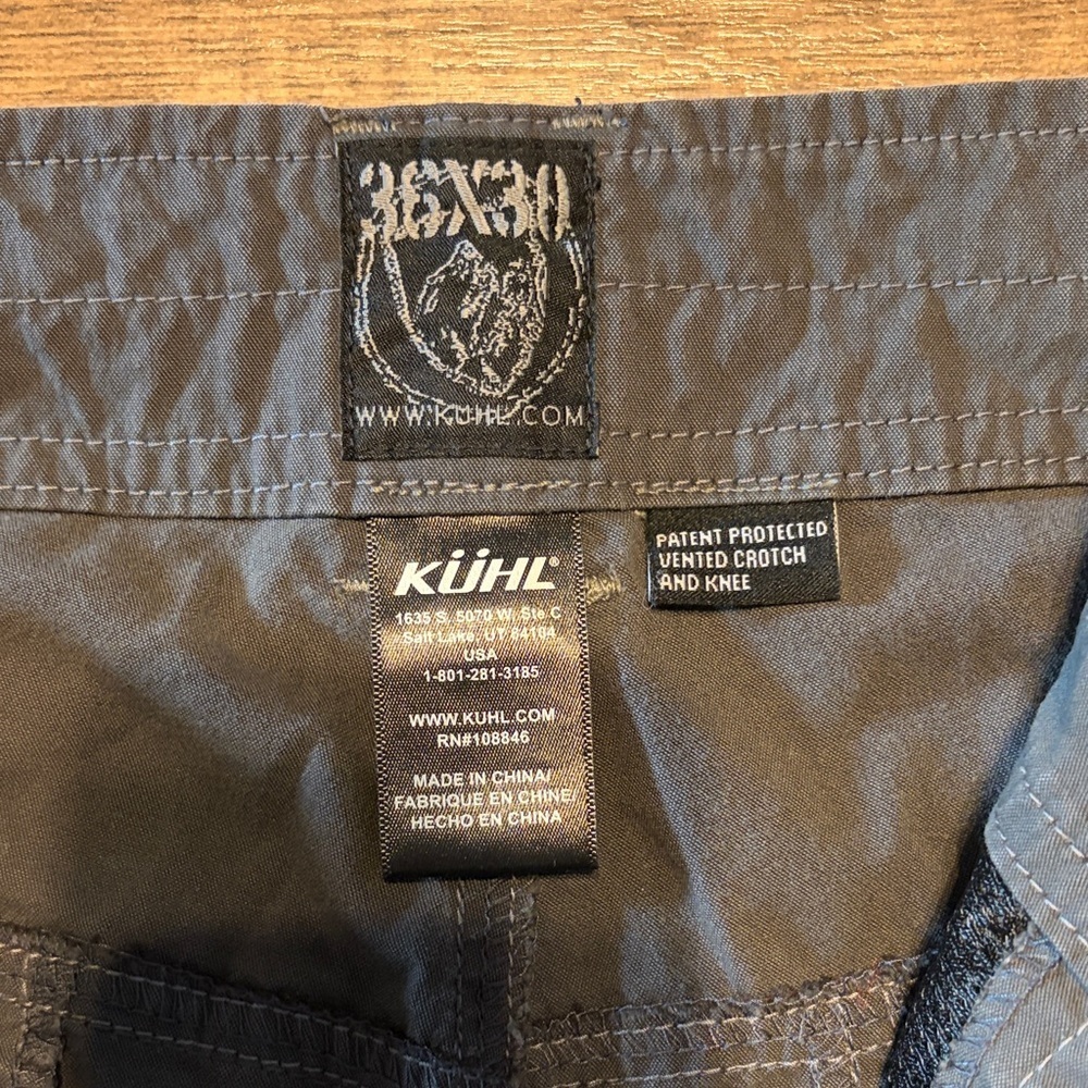Kuhl Men's Charcoal Cargo Pants - Picture 2 of 6